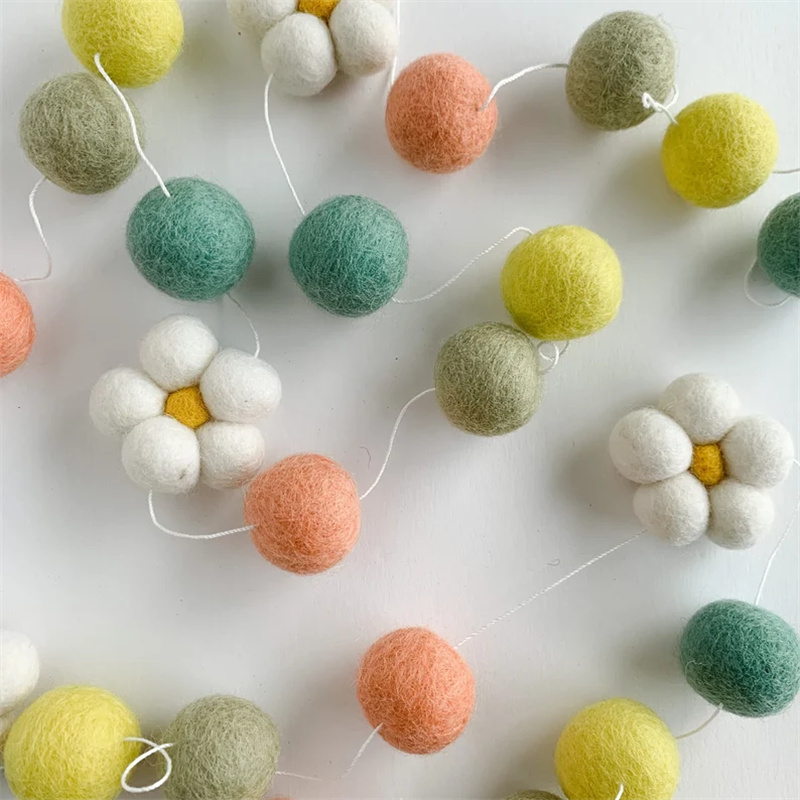 Yün Keçe Topları Papatya Çiçeğ - Home Textiles & Furnishings incelemesi ve fiyatı